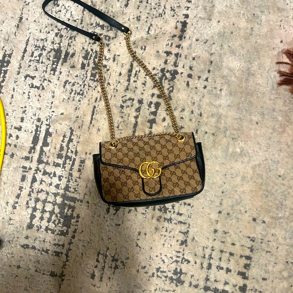 Gucci GG Marmont Shoulder Bag Beige Black Canvas Leather